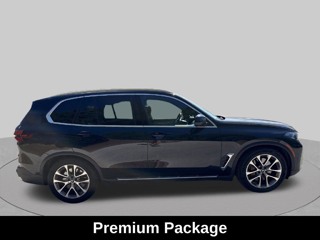 Used 2025 BMW X5 xDrive50e AWD/4WD image 7