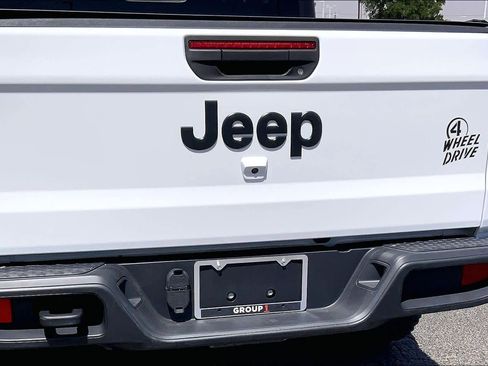 Used 2022 Jeep Gladiator Sport AWD/4WD image 31
