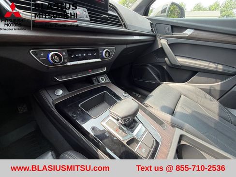 Used 2023 Audi Q5 2.0T Premium Plus w/ Premium Plus Package AWD/4WD image 21