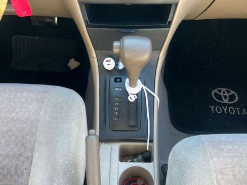 Used 2003 Toyota Corolla CE image 23