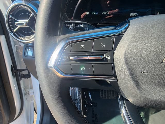 Used 2026 Chevrolet Equinox LT w/ LPO, Floor Liner Package AWD/4WD image 27