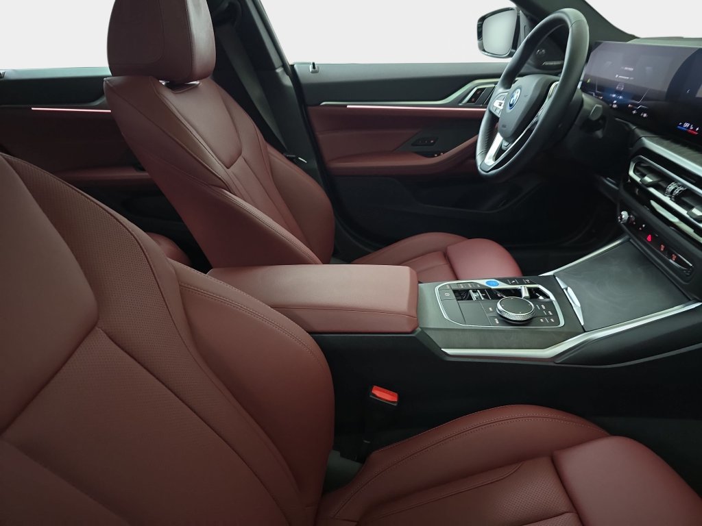 Certified 2024 BMW i4 eDrive35 w/ Premium Package RWD image 10