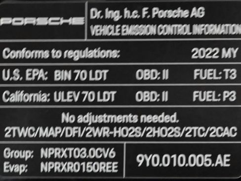 Used 2022 Porsche Cayenne S image 40