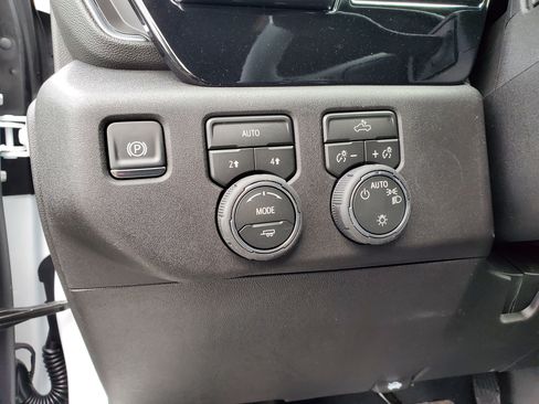 New 2026 Chevrolet Silverado 1500 LT image 10