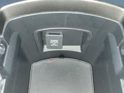Used 2022 Honda Accord Sport image 25