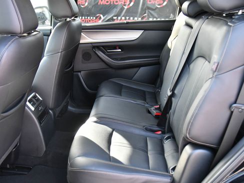 Used 2024 MAZDA CX-90 3.3 Turbo w/ Preferred Plus image 37