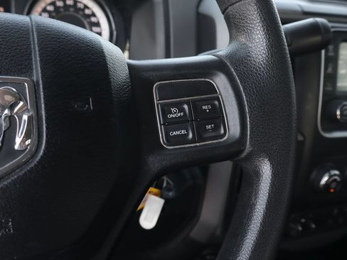 Used 2018 RAM 2500 Tradesman w/ Chrome Appearance Group RWD image 28