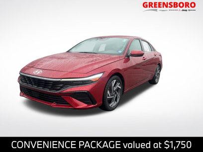 Used 2024 Hyundai Elantra SEL w/ Convenience Package