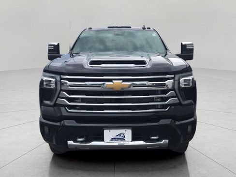 Used 2024 Chevrolet Silverado 3500 High Country w/ Technology Package AWD/4WD image 13
