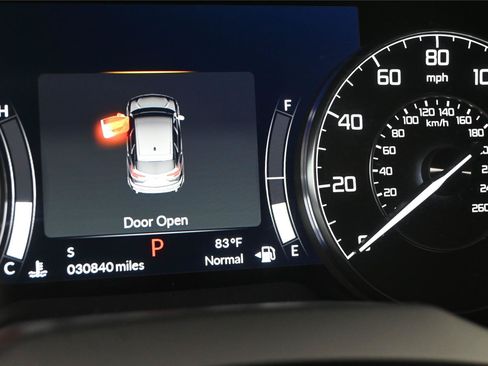 Certified 2024 Acura RDX SH-AWD image 3