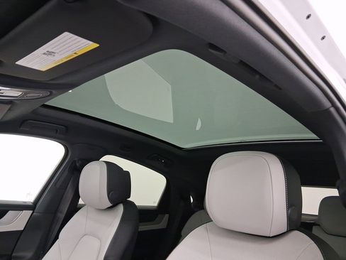 New 2026 Porsche Cayenne Coupe image 15