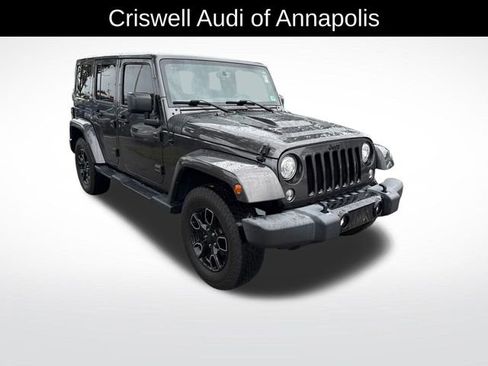 Used 2018 Jeep Wrangler Unlimited Sahara image 9