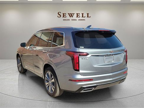 New 2025 Cadillac XT6 Premium Luxury w/ Technology Package image 3