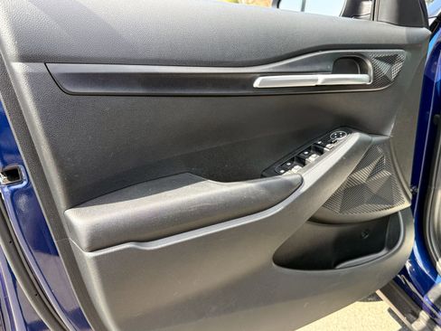 Used 2025 Kia Seltos LX image 18