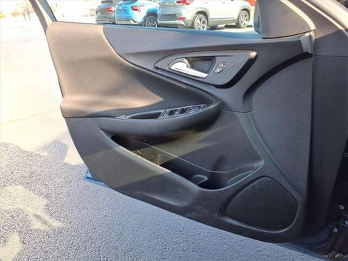 Used 2024 Chevrolet Malibu LT image 14