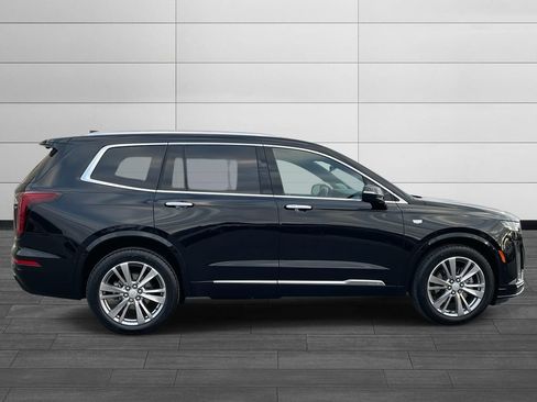 Certified 2024 Cadillac XT6 Premium Luxury w/ Technology Package image 6