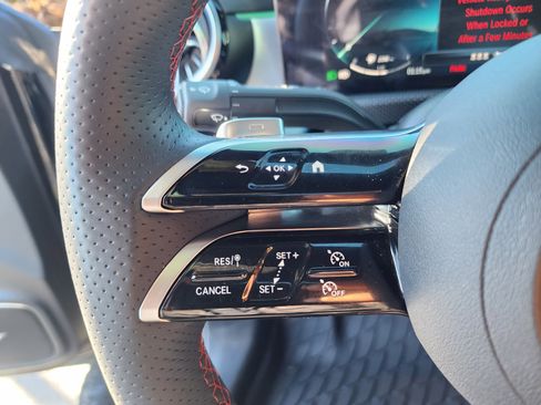 Used 2025 Mercedes-Benz CLA 250 image 31