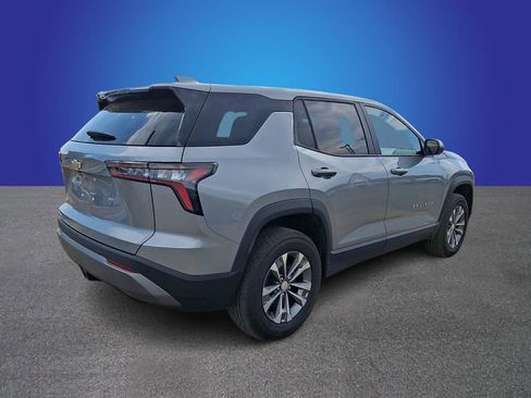 Used 2025 Chevrolet Equinox LT FWD image 5