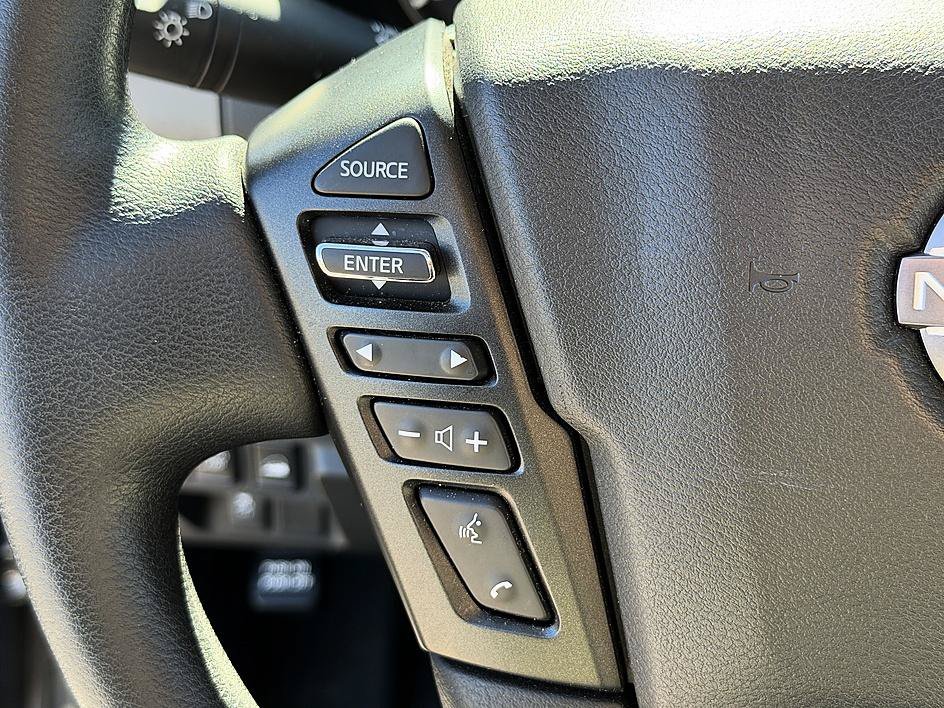 Used 2025 Nissan Frontier SV AWD/4WD image 19