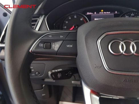 Used 2024 Audi Q5 2.0T Premium w/ Convenience Package image 11