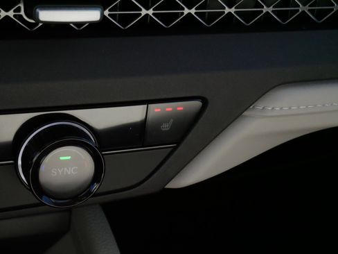 Certified 2025 Honda Accord SE image 28