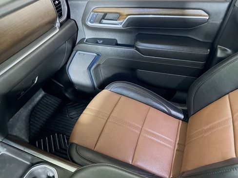 Certified 2024 Chevrolet Silverado 2500 High Country w/ Technology Package AWD/4WD image 22