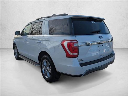 Used 2020 Ford Expedition XLT w/ Equipment Group 202A image 7