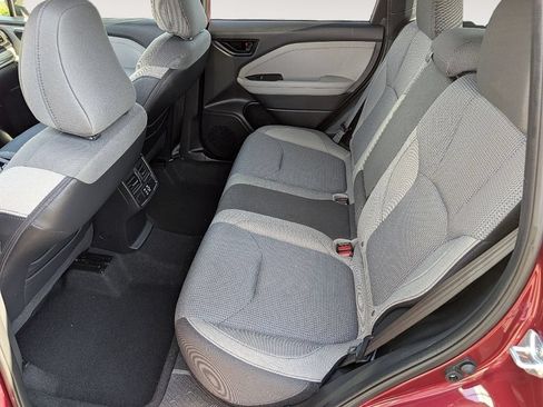 Used 2025 Subaru Forester Premium AWD/4WD image 25