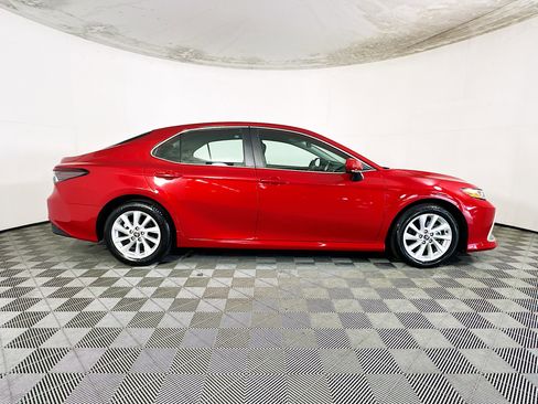 Used 2024 Toyota Camry LE FWD image 2