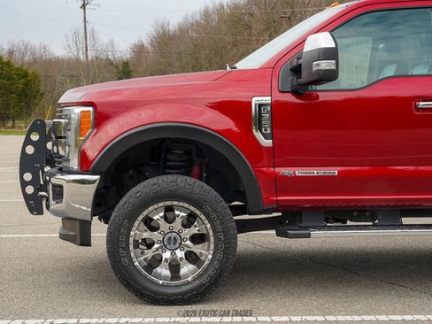 Used 2017 Ford F350 Lariat w/ Lariat Ultimate Package AWD/4WD image 4