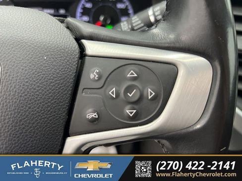 Used 2018 GMC Acadia SLE image 27