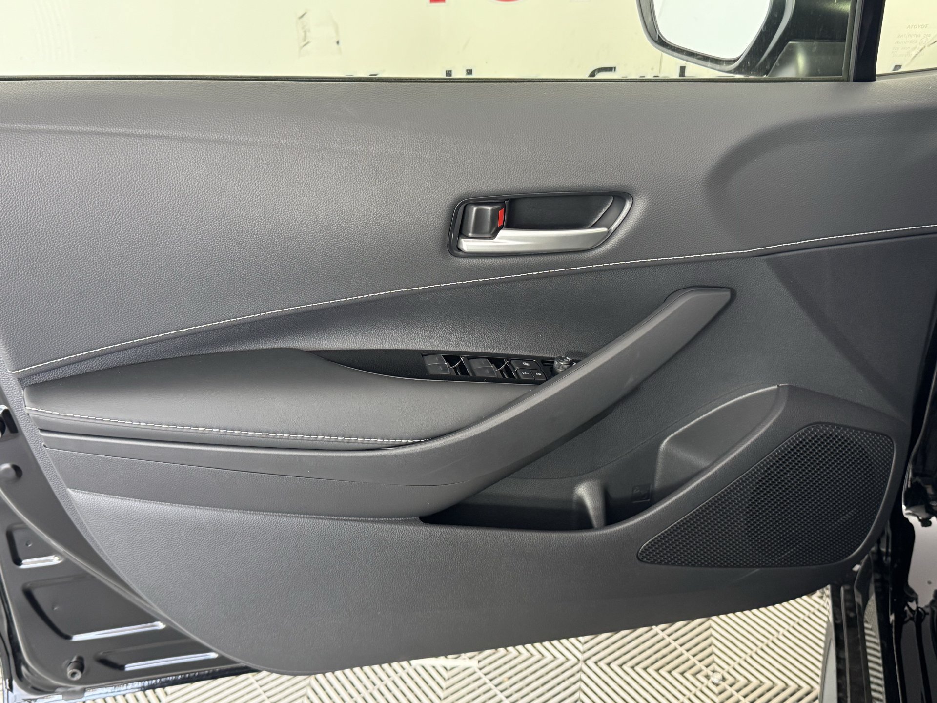 New 2027 Toyota Corolla SE FWD image 13