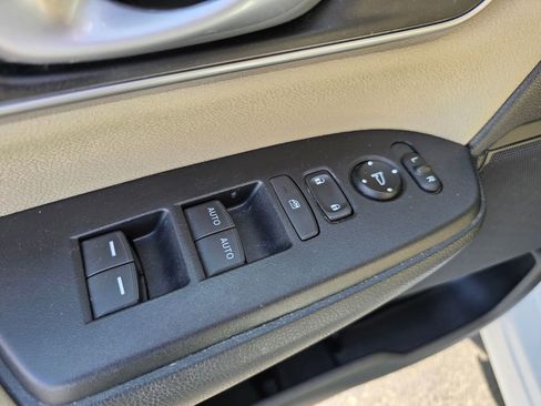 Used 2020 Honda CR-V EX image 22