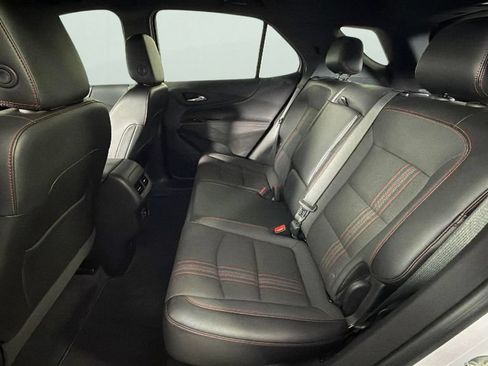 Certified 2024 Chevrolet Equinox RS FWD image 26