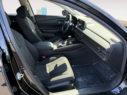 Used 2025 Honda Accord SE image 19
