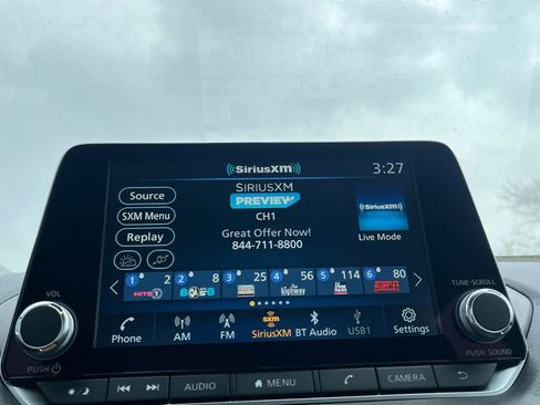 New 2025 Nissan Sentra SR w/ Midnight Edition image 9