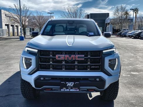 New 2026 GMC Canyon AT4X AWD/4WD image 17
