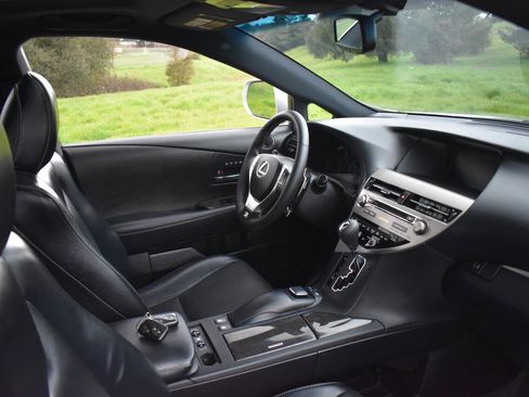 Used 2013 Lexus RX 350 F Sport w/ Navigation Pkg image 27
