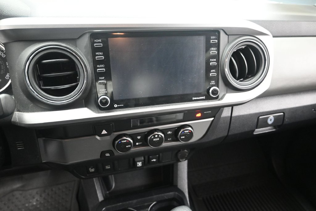 Used 2022 Toyota Tacoma SR5 w/ Technology Package RWD image 13