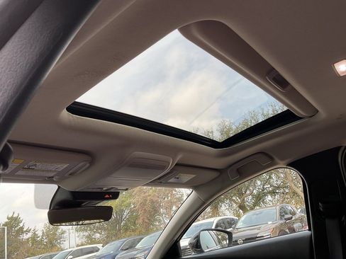 Used 2025 MAZDA CX-30 AWD 2.5 S w/ Preferred Package image 27