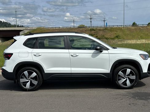 New 2026 Volkswagen Taos S AWD/4WD image 2