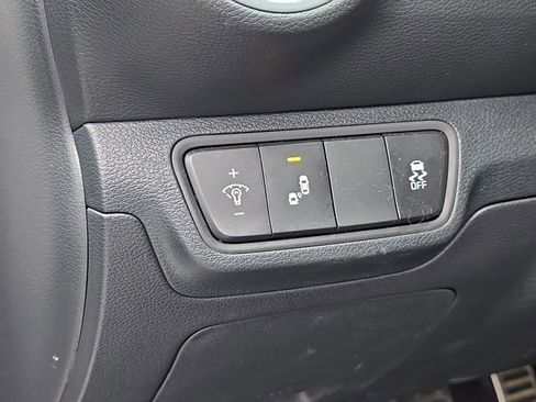 Used 2024 Kia Forte GT-Line w/ GT-Line Premium Package image 18