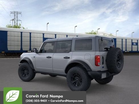 New 2026 Ford Bronco Big Bend w/ Black Diamond Package AWD/4WD image 5