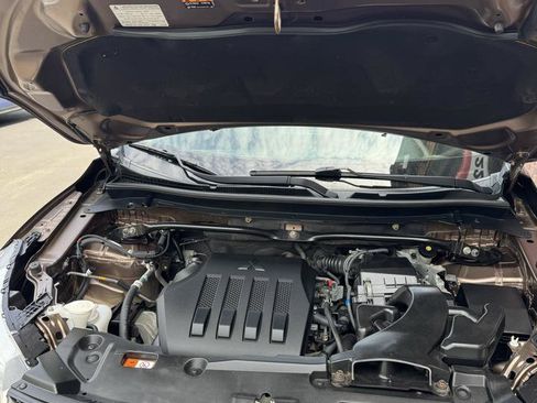 Used 2019 Mitsubishi Eclipse Cross LE AWD/4WD image 19
