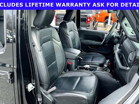 Used 2021 Jeep Wrangler Unlimited Sahara w/ Cold Weather Group AWD/4WD image 7