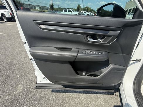 Used 2025 Honda CR-V Sport image 15