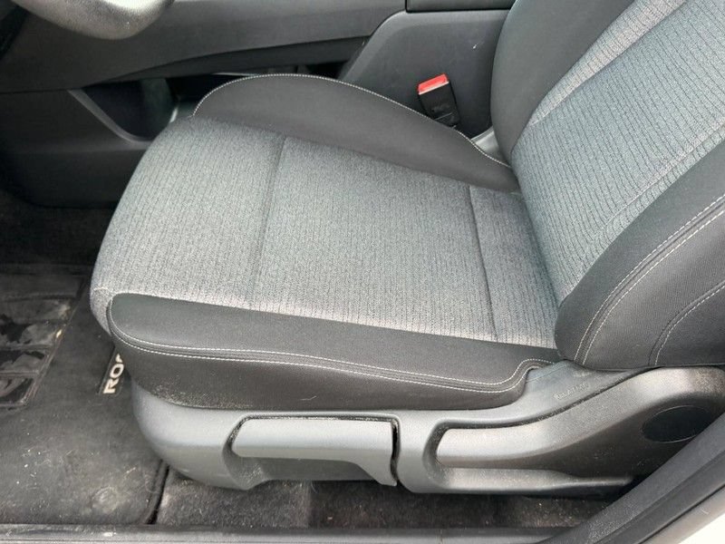 Used 2021 Nissan Rogue S FWD image 17