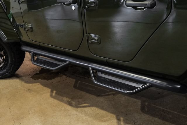 Used 2023 Jeep Gladiator Sport AWD/4WD image 9