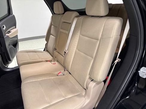 Used 2019 Dodge Durango SXT AWD/4WD image 25