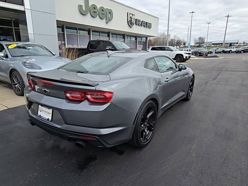 Used 2020 Chevrolet Camaro LT image 8
